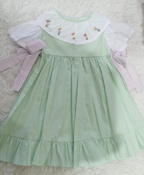 Vestido atemporal verde quadriculado